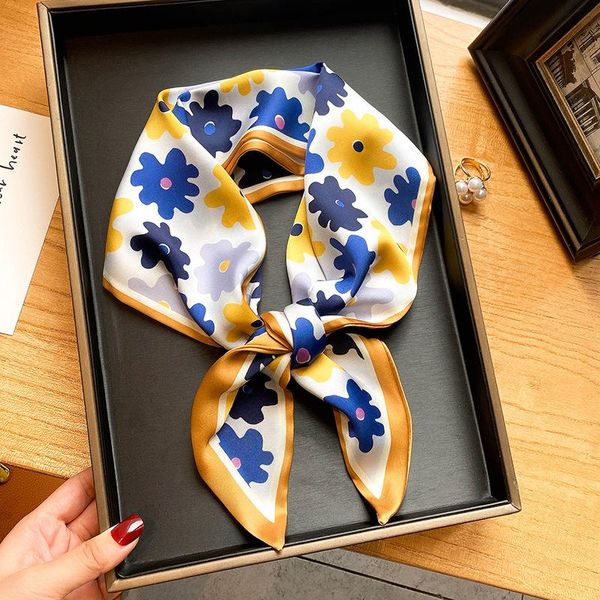 scarves 2021 silk female flowers hair ribbon hairband skinny scarf women summer long fashion neck office printing handkerchief, Blue;gray
scarves 2021 silk female flowers hair ribbon hairband skinny scarf women summer long fashion neck office printing handkerchief, Blue;gray