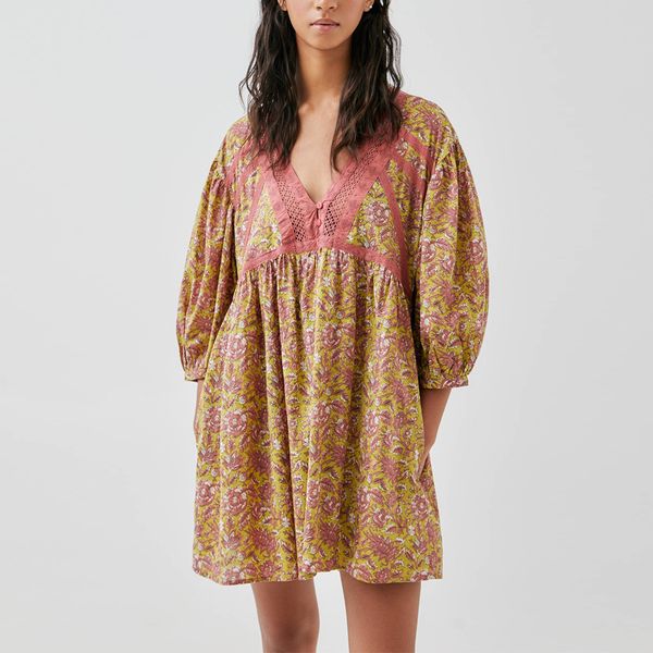 2021 new embroidered v-neck mini dresses women robe vintage cotton chic floral print casual autumn dress vestidos fr6e, White
2021 new embroidered v-neck mini dresses women robe vintage cotton chic floral print casual autumn dress vestidos fr6e, White