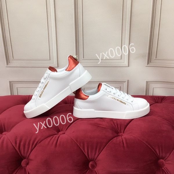 sneakers platform sole shoe 35-45 classic white fashion man women casual shoes blue glitter old dirty baskets hc200902, Red;white
sneakers platform sole shoe 35-45 classic white fashion man women casual shoes blue glitter old dirty baskets hc200902, Red;white