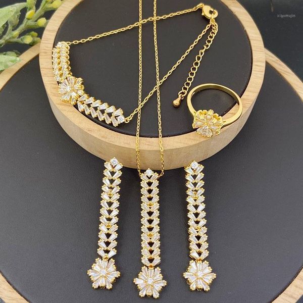 earrings & necklace vanifi fashion jewelry set exquisite leaf flower zircon pave with earrings, bracelet and ring for woman banquet gifts, Silver
earrings & necklace vanifi fashion jewelry set exquisite leaf flower zircon pave with earrings, bracelet and ring for woman banquet gifts, Silver