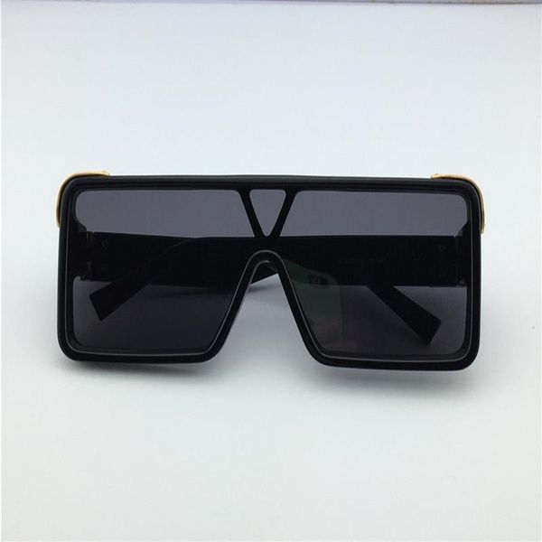 the latest men square summer glasses frame and designer series retro popular spring sunglasses quality uv400 protection 1257 lqndu, White;black
the latest men square summer glasses frame and designer series retro popular spring sunglasses quality uv400 protection 1257 lqndu, White;black