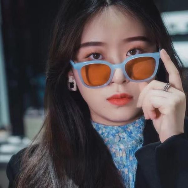 sunglasses 2021 women's sunglasses, tomy korean brand, soft, polarized, uv400, square, frame with original packaging, White;black
sunglasses 2021 women's sunglasses, tomy korean brand, soft, polarized, uv400, square, frame with original packaging, White;black