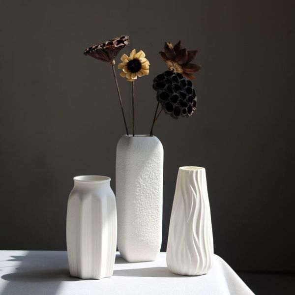 vases donglin european style creative ceramic dry flower vase modern white household handicraft home decoration
vases donglin european style creative ceramic dry flower vase modern white household handicraft home decoration
