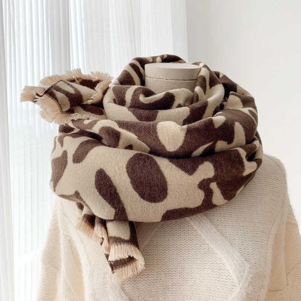 korean fashion thickened scarf women's imitation cashmere decoration double-sided leopard shawl personalized long bib to keep warm, Blue;gray
korean fashion thickened scarf women's imitation cashmere decoration double-sided leopard shawl personalized long bib to keep warm, Blue;gray