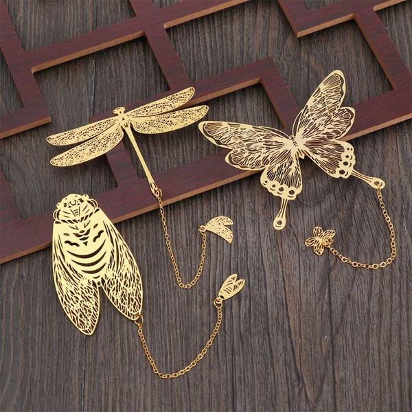 chinese style metal hollow bookmark lotus lotus leaf bookmark creative stationery fine holiday gifts art accessories
chinese style metal hollow bookmark lotus lotus leaf bookmark creative stationery fine holiday gifts art accessories