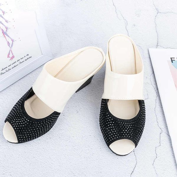 sandals 2021 fashion women summer patent leather peep toe cut out high heels flip flops female party shoes woman, Black
sandals 2021 fashion women summer patent leather peep toe cut out high heels flip flops female party shoes woman, Black
