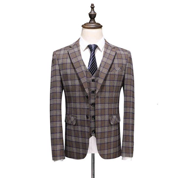 men's suits & blazers plaid suit, high-end custom tight jacket, lapel and a row of buttons, bridegroom's wedding , 3 pieces., White;black 
men's suits & blazers plaid suit, high-end custom tight jacket, lapel and a row of buttons, bridegroom's wedding , 3 pieces., White;black