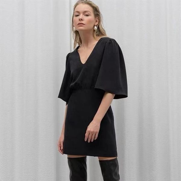 women work dress simplee luxury black short bubble sleeve summer v-neck solid high street dresses elegant a-line ladies mini vestido tempera, White;black
women work dress simplee luxury black short bubble sleeve summer v-neck solid high street dresses elegant a-line ladies mini vestido tempera, White;black
