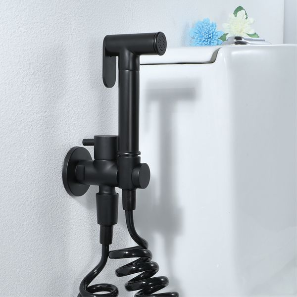 2021 new hand held sprayer douche toilet kit black shattaf 304 sus copper vae jet bidet faucet set i221
2021 new hand held sprayer douche toilet kit black shattaf 304 sus copper vae jet bidet faucet set i221