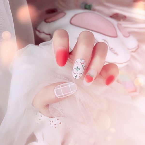 false nails women fashion full cover manicure tool detachable wearable nail tips fake short round/square head, Red;gold
false nails women fashion full cover manicure tool detachable wearable nail tips fake short round/square head, Red;gold