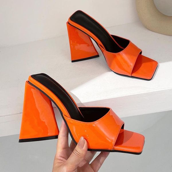 slippers 2021 brand women slipper summer outdoor sandal square high heel slip on flip flop elegant lady slides green yellow orangs, Black
slippers 2021 brand women slipper summer outdoor sandal square high heel slip on flip flop elegant lady slides green yellow orangs, Black