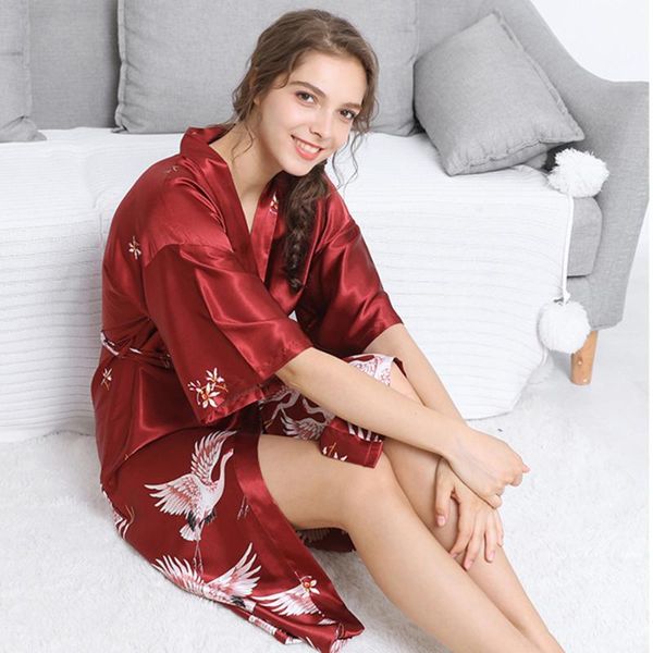 women's sleepwear 2021 lynmiss robe female slik robes for women bathrobe dressing gown nightgown satin terry, Black;red
women's sleepwear 2021 lynmiss robe female slik robes for women bathrobe dressing gown nightgown satin terry, Black;red