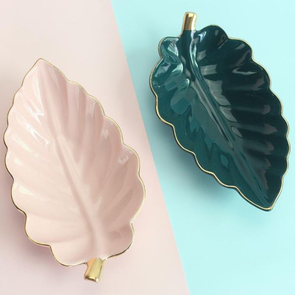dishes & plates leaf shape ceramic fruit plate trinket dish nordic small candy dessert snack sushi home creative storage trays decorative
dishes & plates leaf shape ceramic fruit plate trinket dish nordic small candy dessert snack sushi home creative storage trays decorative