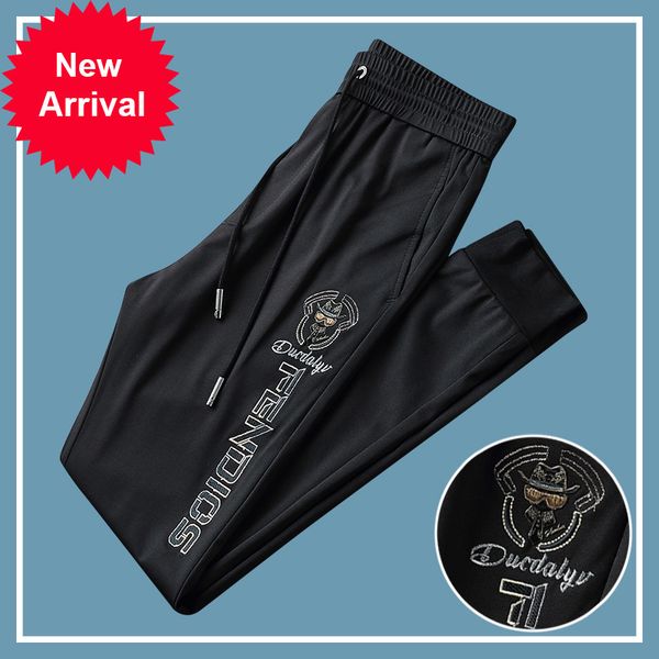 2021 quality buda embroidered sports steertwear sewing thin section personality ribbon pants y5k8, Black
2021 quality buda embroidered sports steertwear sewing thin section personality ribbon pants y5k8, Black
