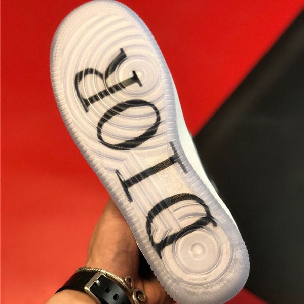 2020 luxury sports shoes retro casual men's shoes fashion women's casual shoes force designer running p
2020 luxury sports shoes retro casual men's shoes fashion women's casual shoes force designer running p