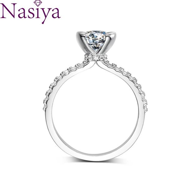 cluster rings s925 sterling silver ring white gold round moissanite engagement for women diamond luxury jewelry, Golden;silver
cluster rings s925 sterling silver ring white gold round moissanite engagement for women diamond luxury jewelry, Golden;silver