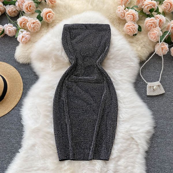 strapless bodycon diamonds mini dress for women club party off shoulder slim black/white vestidos summer short robe 2021, Black;gray
strapless bodycon diamonds mini dress for women club party off shoulder slim black/white vestidos summer short robe 2021, Black;gray