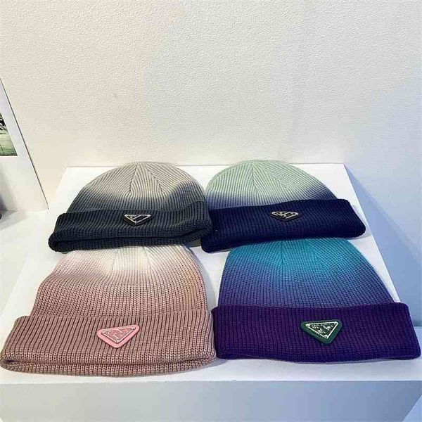 design bleaching dyeing knitted new wool thin large head circumference pullover tide brand hat female, Blue;gray
design bleaching dyeing knitted new wool thin large head circumference pullover tide brand hat female, Blue;gray