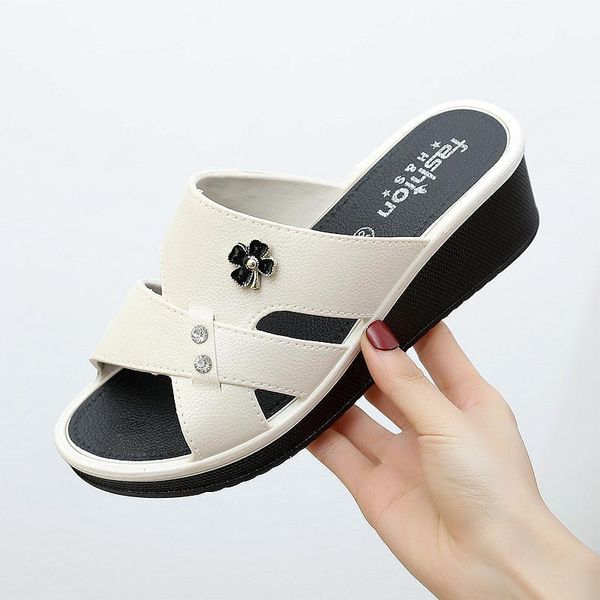 slippers women's summer wear thick-soled non-slip bathing home beach shoes slope heel high ladies, Black
slippers women's summer wear thick-soled non-slip bathing home beach shoes slope heel high ladies, Black