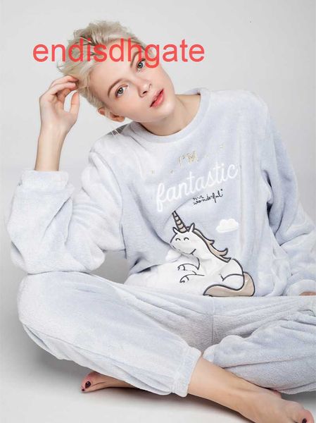 family cartoon cute girl's home clothes sweet o flannel pajamas suit fashion casual nightgown girl, Black;white
family cartoon cute girl's home clothes sweet o flannel pajamas suit fashion casual nightgown girl, Black;white