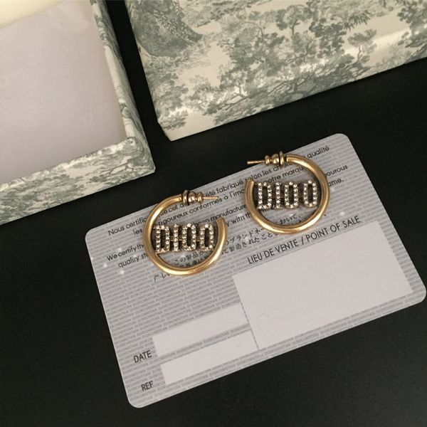 70% off family style same dijia diamond circle letter earrings 925 silver needle brass used, Golden;silver
70% off family style same dijia diamond circle letter earrings 925 silver needle brass used, Golden;silver