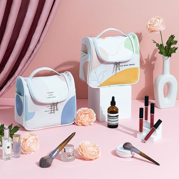 cosmetic bags & cases 2021 large-capacity bag travel portable toilet hanging waterproof storage makeup box
cosmetic bags & cases 2021 large-capacity bag travel portable toilet hanging waterproof storage makeup box