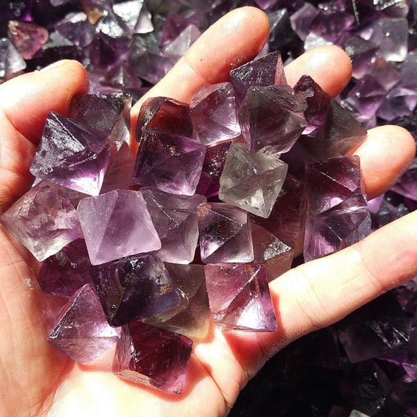 decorative objects & figurines natural purple fluorite crystal octahedrons rock specimen
decorative objects & figurines natural purple fluorite crystal octahedrons rock specimen