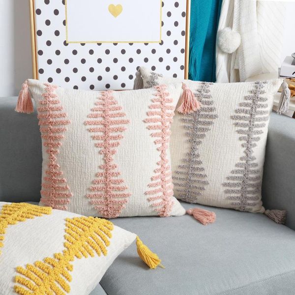 cushion/decorative pillow tufted moroccan handmade pillowcover three-dimensional embroidered cushion cover tassel sofa
cushion/decorative pillow tufted moroccan handmade pillowcover three-dimensional embroidered cushion cover tassel sofa