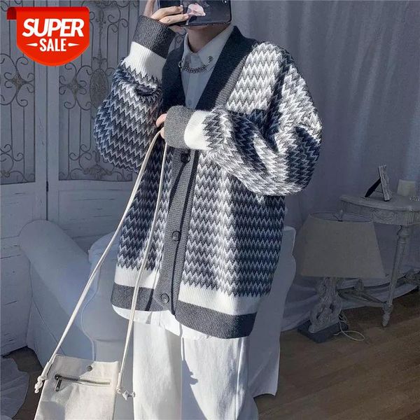 sweater men 2020 autumn korean version of the trend cardigan hong kong style loose ins casual wild student striped jacket male #de8u, White
sweater men 2020 autumn korean version of the trend cardigan hong kong style loose ins casual wild student striped jacket male #de8u, White