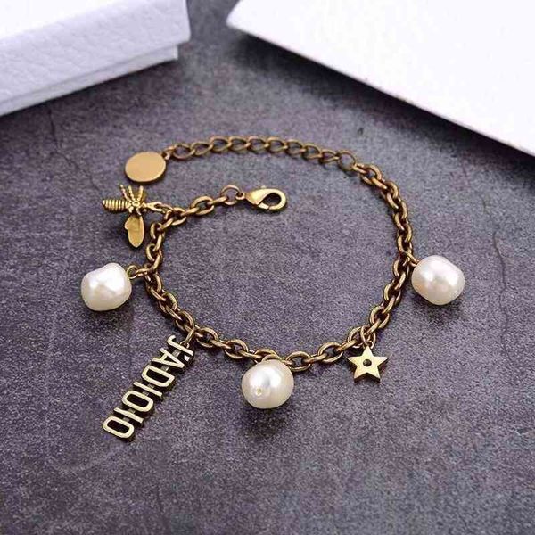 factory specials simple new letter style fashion brass material bee bracelet hhaf, Golden;silver
factory specials simple new letter style fashion brass material bee bracelet hhaf, Golden;silver