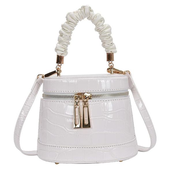 evening bags handbag girl 2021 tidal casual slant bag summer texture chain bucket handbags women designer
evening bags handbag girl 2021 tidal casual slant bag summer texture chain bucket handbags women designer