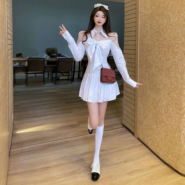 hong kong chic sweet girl's bow net stitching pleated skirt shirt long sleeve dress, Black;gray
hong kong chic sweet girl's bow net stitching pleated skirt shirt long sleeve dress, Black;gray