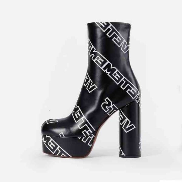 dress shoes genuine leather letters printed ankle boots high platform chunky heels motorcycle black white women short riding boot drop ship
dress shoes genuine leather letters printed ankle boots high platform chunky heels motorcycle black white women short riding boot drop ship