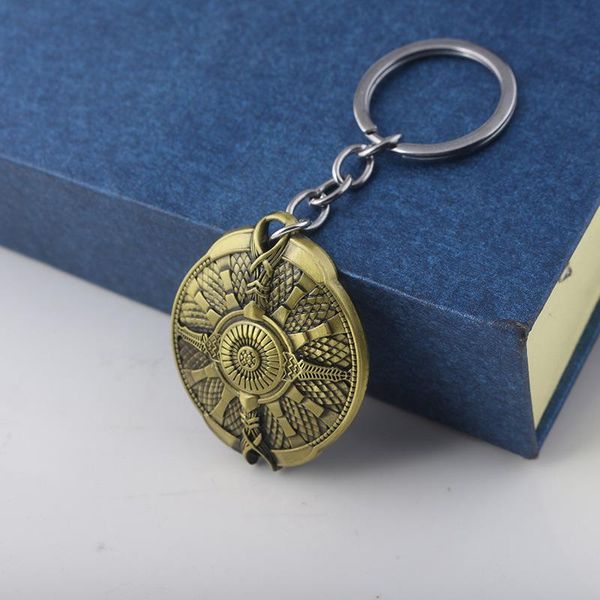 keychains god of wars 4 kratos shield axe keychain round pendant keyring game dorp fashion jewelry t39, Silver
keychains god of wars 4 kratos shield axe keychain round pendant keyring game dorp fashion jewelry t39, Silver