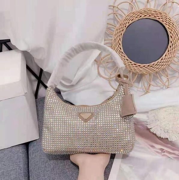 women's handbags bling dinner handbag women glitter diamond temperament evening bags lady shiny rhinestone party shoulder bag 22*16*5cm
women's handbags bling dinner handbag women glitter diamond temperament evening bags lady shiny rhinestone party shoulder bag 22*16*5cm
