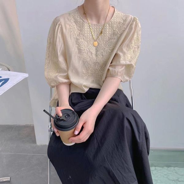 women's blouses & shirts embroidered tencel short-sleeved shirt european summer 2021 hedging fashion puff sleeve round neck blouse eleg, White
women's blouses & shirts embroidered tencel short-sleeved shirt european summer 2021 hedging fashion puff sleeve round neck blouse eleg, White