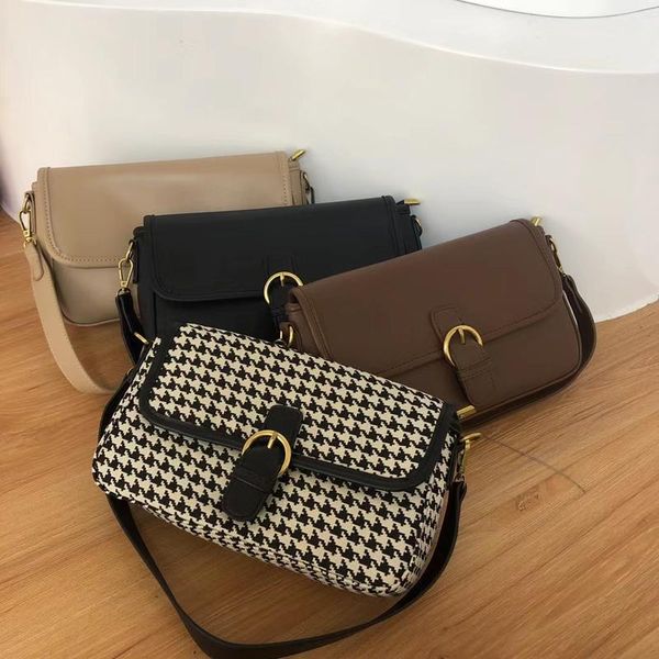 evening bags 2021 korean zipper female baguette bag pu leather small cover women ladies shoulder crossbody whole sale
evening bags 2021 korean zipper female baguette bag pu leather small cover women ladies shoulder crossbody whole sale