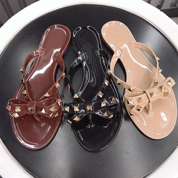 2021 fashion woman flip flops summer shoes cool beach rivets big bow flat sandals brand jelly shoes sandals girls size 35-41, Black
2021 fashion woman flip flops summer shoes cool beach rivets big bow flat sandals brand jelly shoes sandals girls size 35-41, Black