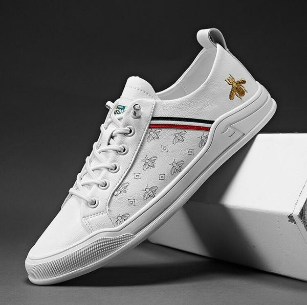 2021 new embroidery men's fashion casual shoes white glitter leisure slip on rivets loafers shoes man party weeding dress shoes, Black
2021 new embroidery men's fashion casual shoes white glitter leisure slip on rivets loafers shoes man party weeding dress shoes, Black