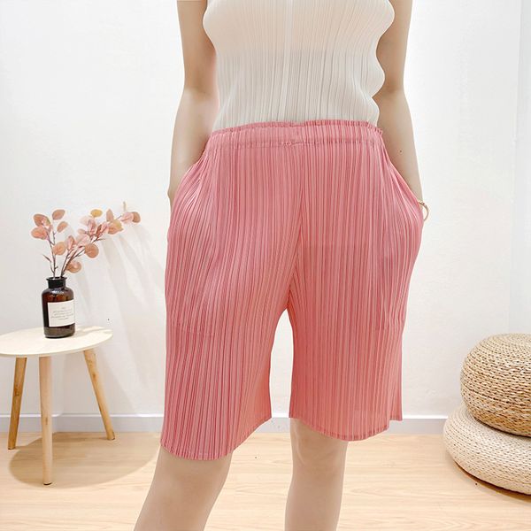2021 new pleated summer pink sweatpants aesthetic korean style five-point casual straight shorts women's joggers twa4, White;black
2021 new pleated summer pink sweatpants aesthetic korean style five-point casual straight shorts women's joggers twa4, White;black