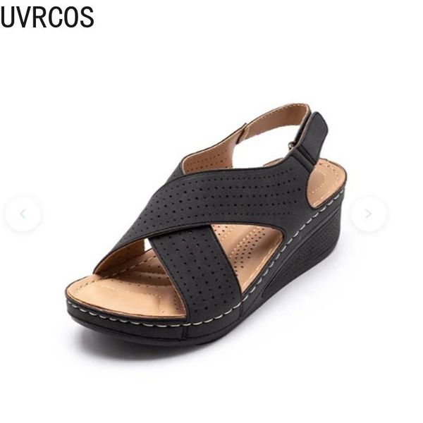 classic women's sandals casual solid color hole uppers trendy slope heels fashionable open-toed outer wear women's sandals, Black
classic women's sandals casual solid color hole uppers trendy slope heels fashionable open-toed outer wear women's sandals, Black