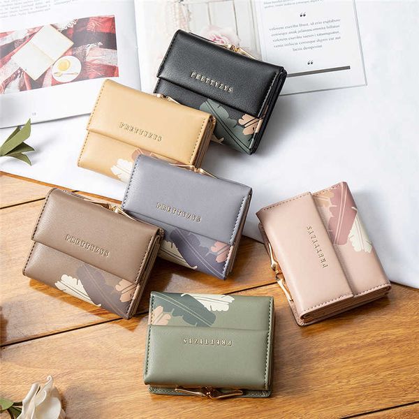 sale2021 on new simple women mini retro flower short student tri-fold wallets wholesale letter print tasks, Red;black
sale2021 on new simple women mini retro flower short student tri-fold wallets wholesale letter print tasks, Red;black