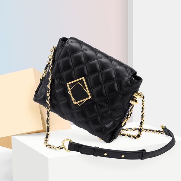 women's leather bag 2021 new style satchel fashionable summer one shoulder messenger bag
women's leather bag 2021 new style satchel fashionable summer one shoulder messenger bag