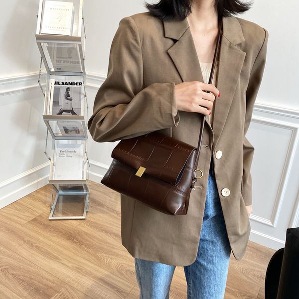 vintage stone pattern simple pu leather crossbody bags for women 2020 new shoulder handbags and purses womens luxury hand bag
vintage stone pattern simple pu leather crossbody bags for women 2020 new shoulder handbags and purses womens luxury hand bag