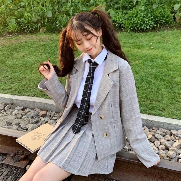 clothing sets suit female autumn korean version of the western style students shirt loose plaid coat jk small pleated school skirt, White
clothing sets suit female autumn korean version of the western style students shirt loose plaid coat jk small pleated school skirt, White