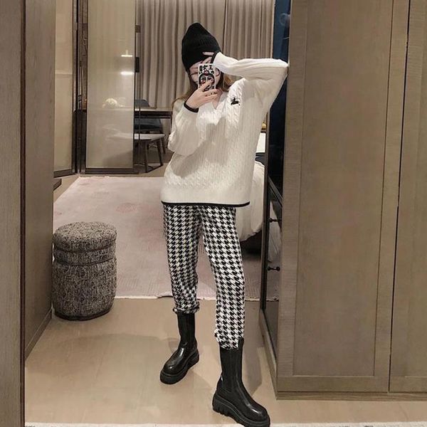 women's two piece pants autumn winter knitted tracksuit casual loose embroidered pullover sweater plaid jogging sets outfit, White
women's two piece pants autumn winter knitted tracksuit casual loose embroidered pullover sweater plaid jogging sets outfit, White