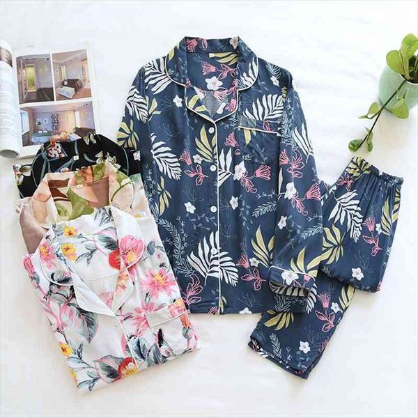 spring and summer ladies pajamas two-piece viscose long-sleeved trousers big flower cardigan comfortable home service set, Black;red
spring and summer ladies pajamas two-piece viscose long-sleeved trousers big flower cardigan comfortable home service set, Black;red