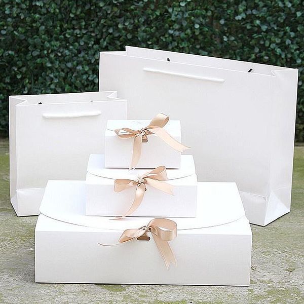 1pcs kraft paepr baking cookies gift box packaging merry christmas shirt packaging box birthday weeding custom print
1pcs kraft paepr baking cookies gift box packaging merry christmas shirt packaging box birthday weeding custom print