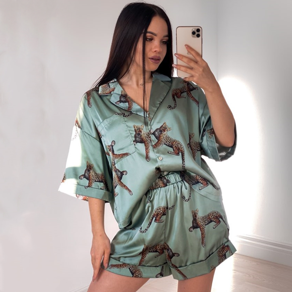 animal leopard satin short shirt pajama suits elastic waist wide leg shorts women loose short sleeve blouse 2 pieces set, Gray
animal leopard satin short shirt pajama suits elastic waist wide leg shorts women loose short sleeve blouse 2 pieces set, Gray