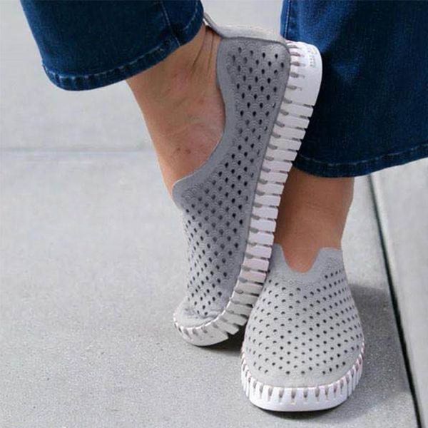 2021 hollow out breathable women sandals summer shoes soft loafers female flats shoes footwear females casual sandals soft, Black
2021 hollow out breathable women sandals summer shoes soft loafers female flats shoes footwear females casual sandals soft, Black